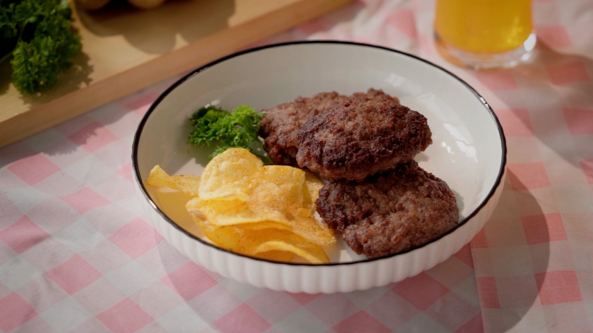 Niko Electronic — Commercial production still 6 by Emerge Productions, Jakarta