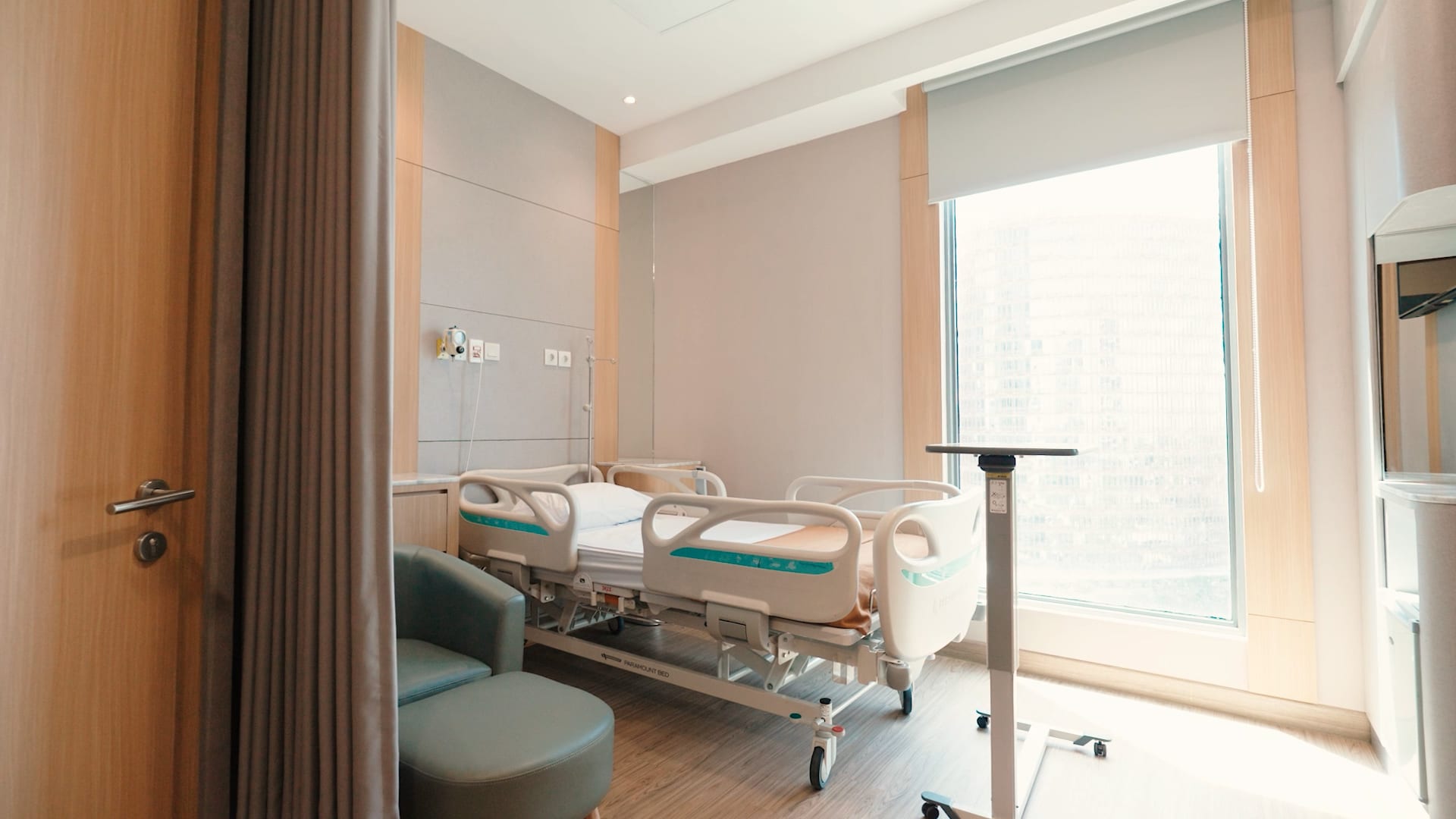 Siloam Hospitals — Corporate production still 6 by Emerge Productions, Jakarta